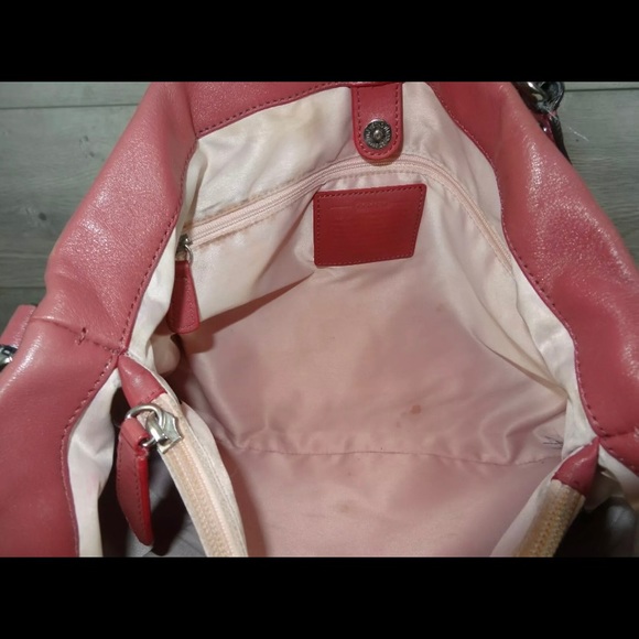 Coach - Picture 7 of 7